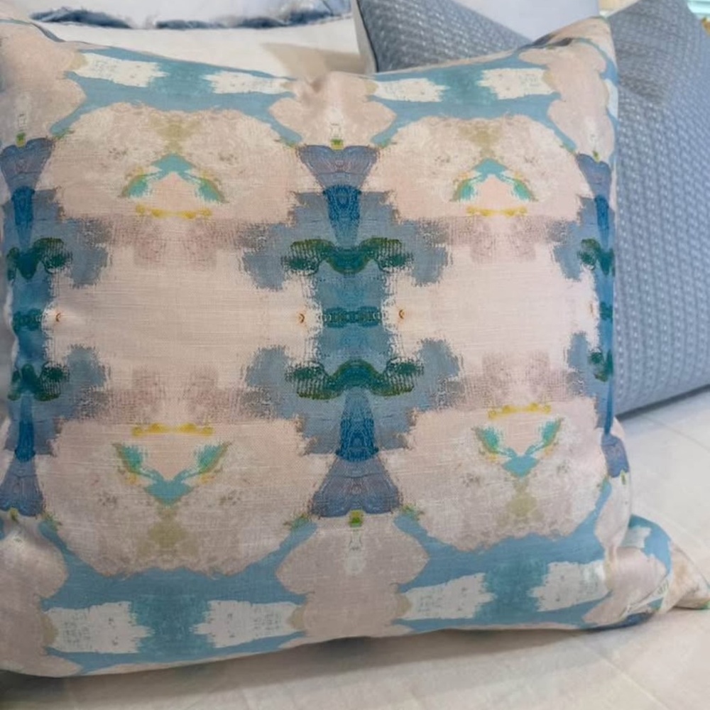 Laura Park 22x22 pillow